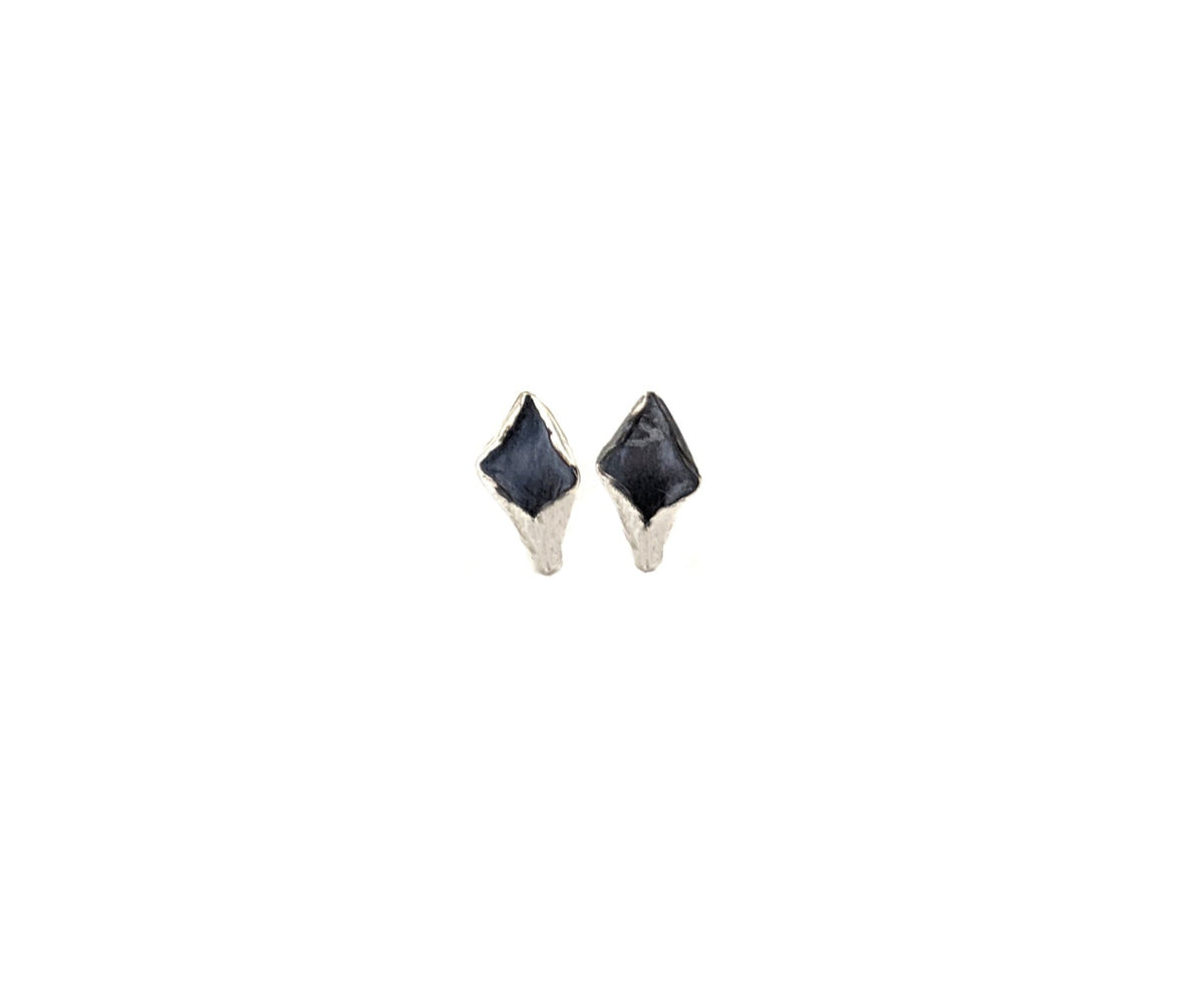The Calla Lily Single Stud (S)