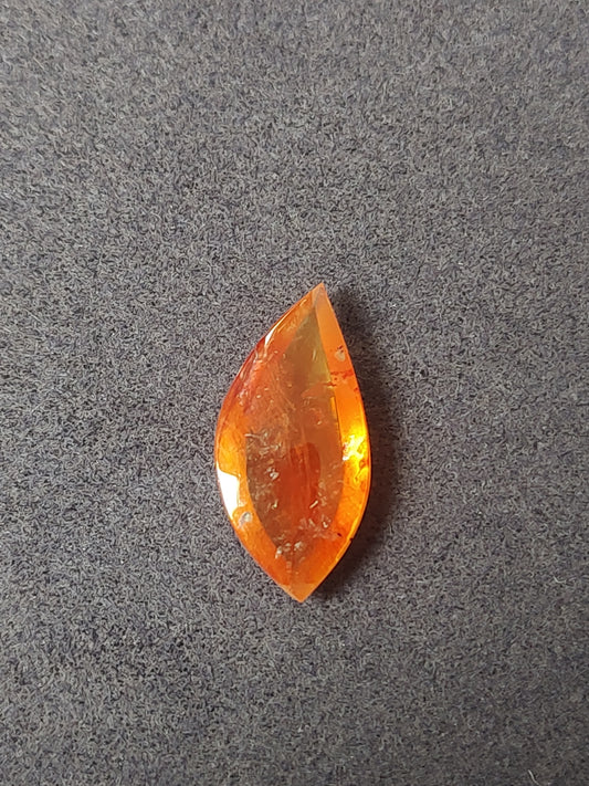 Iron Oxide Quartz (leaf shape)