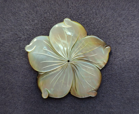 Mother of Pearl Carved Flower
